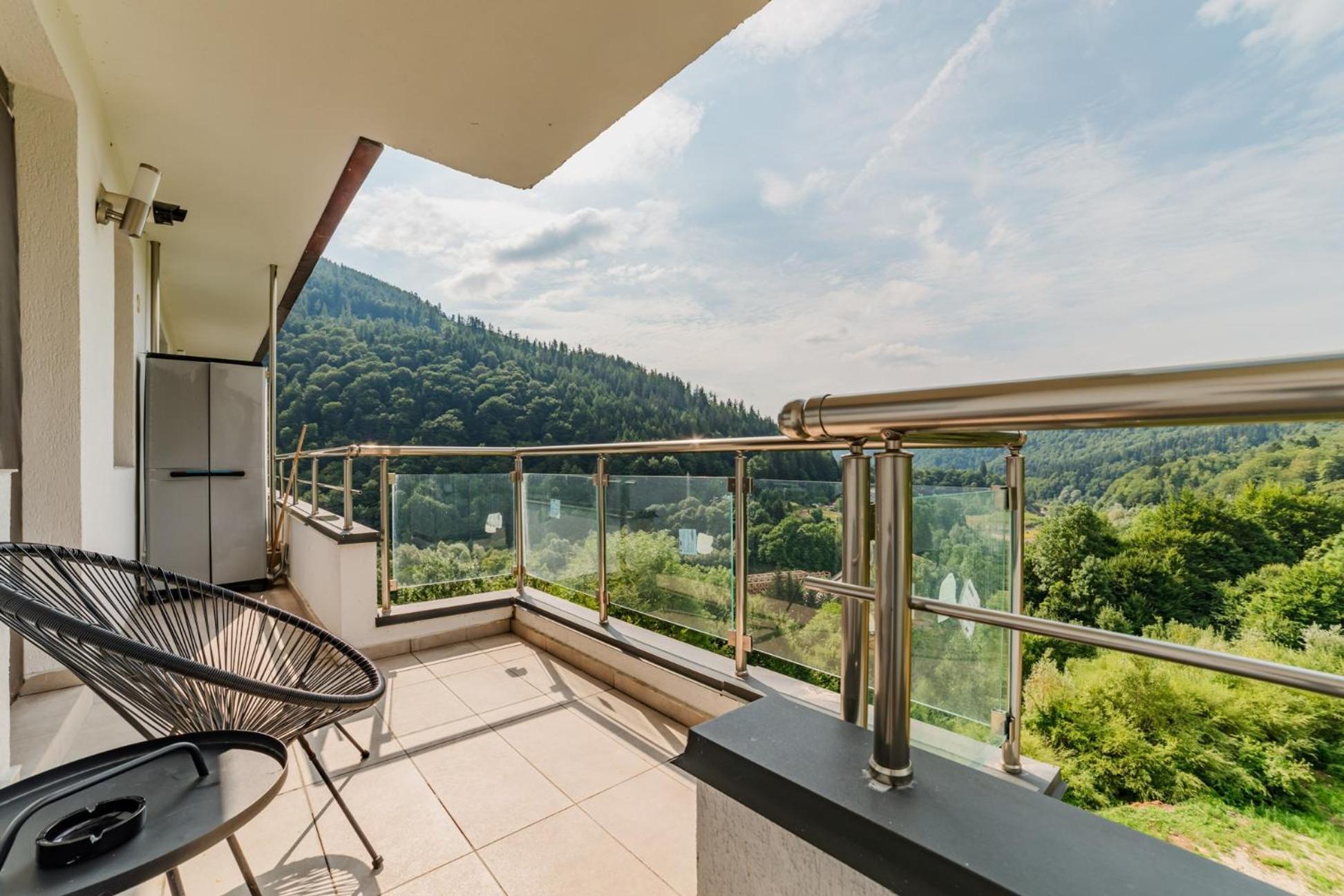 Romantic Jacuzzi Chic Apartment Sinaia Zewnętrze zdjęcie